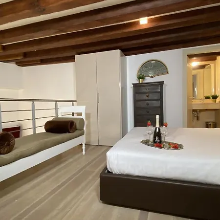 Apartmán Manin Terrace, 200m From St Marks Square *